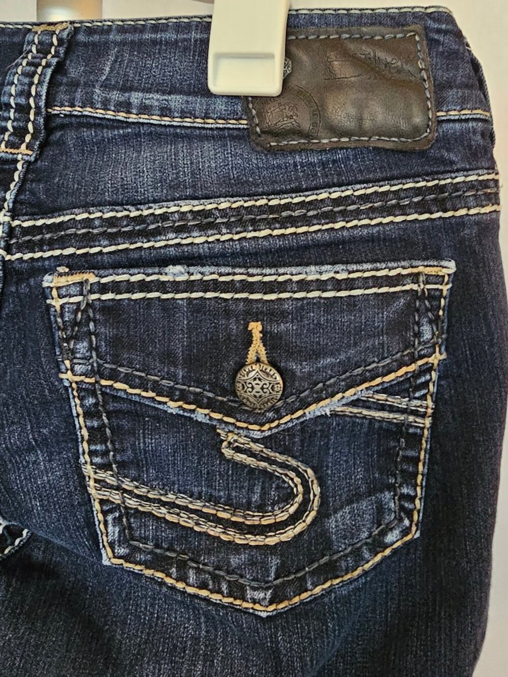 Women's Silver Jeans Size W27/L31 Western Glove Works Suki Skinny